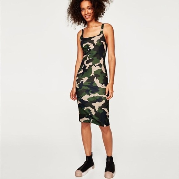New Zara Trf camouflage dress. Slit on the back. - Picture 1 of 5